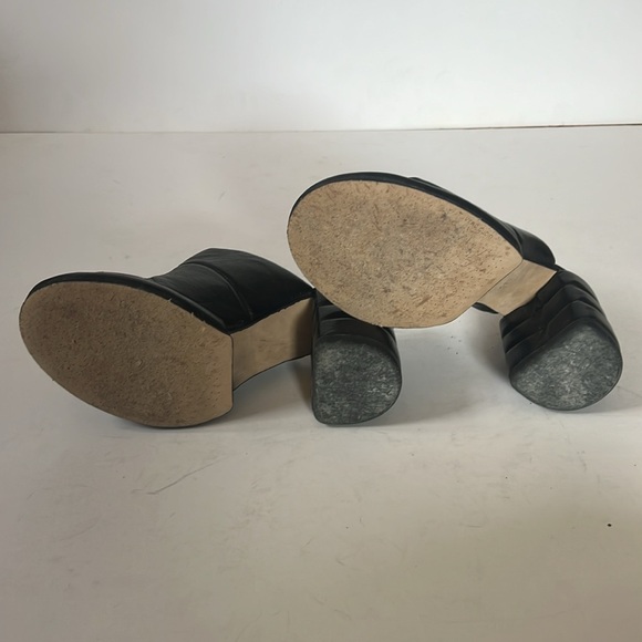 Women's AS98 Magadel slides - Picture 5 of 5